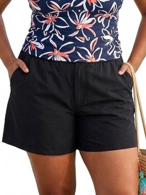 Croft & Borrow Women's plus size black swim shorts Bathing Suit plus size 16W